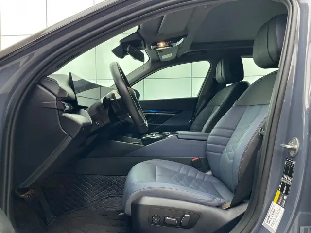 BMW i5 — Фото автомобиля 16
