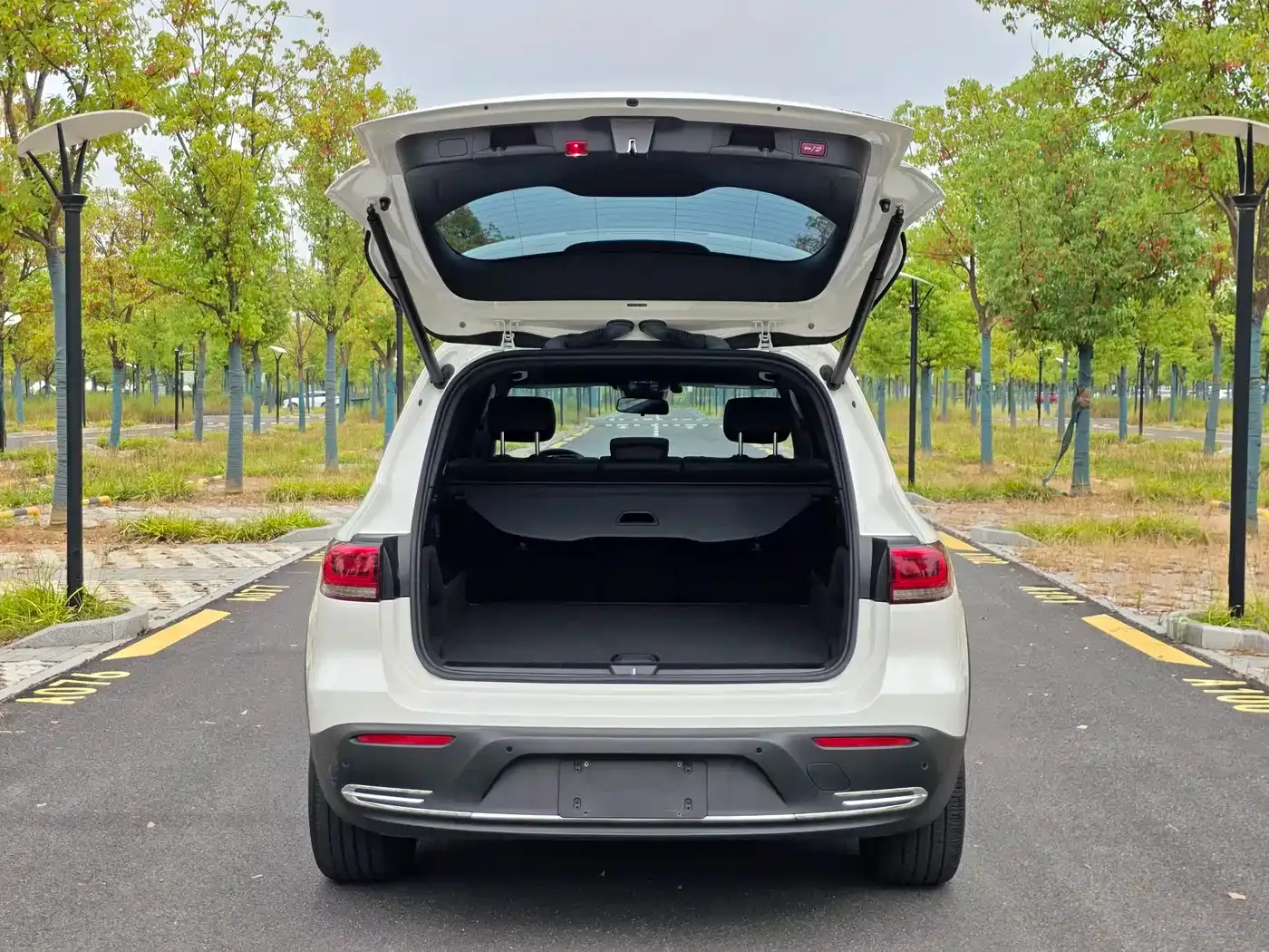 Mercedes-Benz Mercedes-Benz EQB 2023 EQB 260 — Фото автомобиля 26
