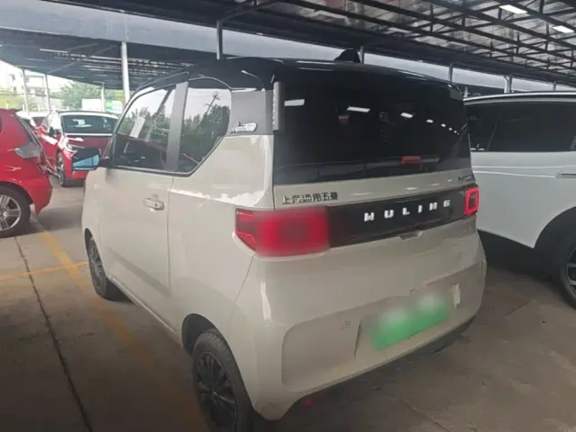Wuling Hongguang Mini EV — Фото автомобиля 4