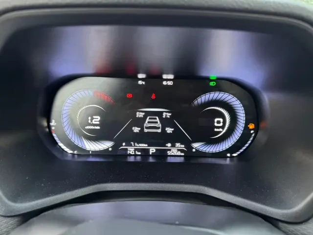 Geely Emgrand — Фото автомобиля 14