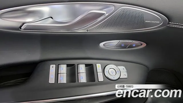 Genesis GV70 3.5T Бензин AWD — Фото автомобиля 14