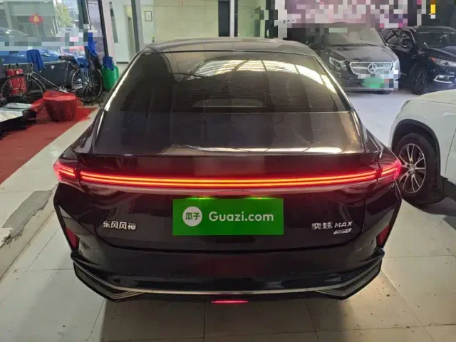 Dongfeng Yixuan MAX — Фото автомобиля 3