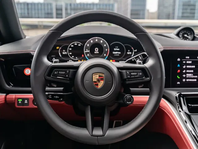 Porsche Panamera — Фото автомобиля 23