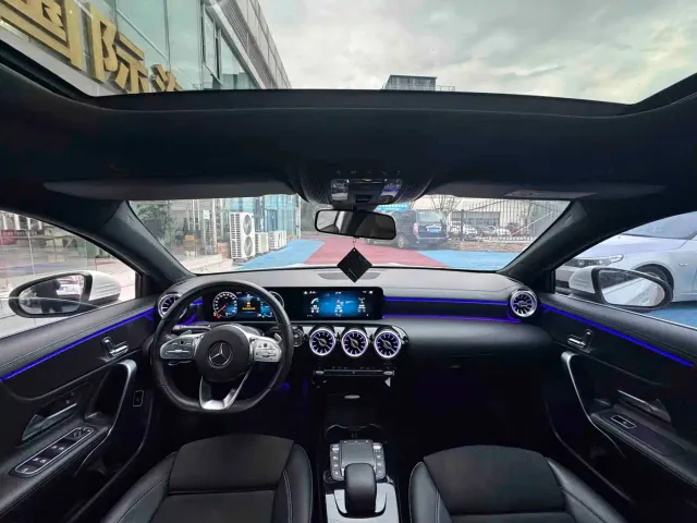 Mercedes-Benz A-Class — Фото автомобиля 12