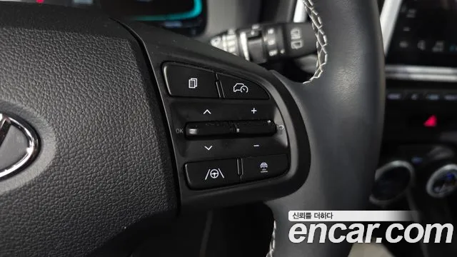 Hyundai Venue — Фото автомобиля 22