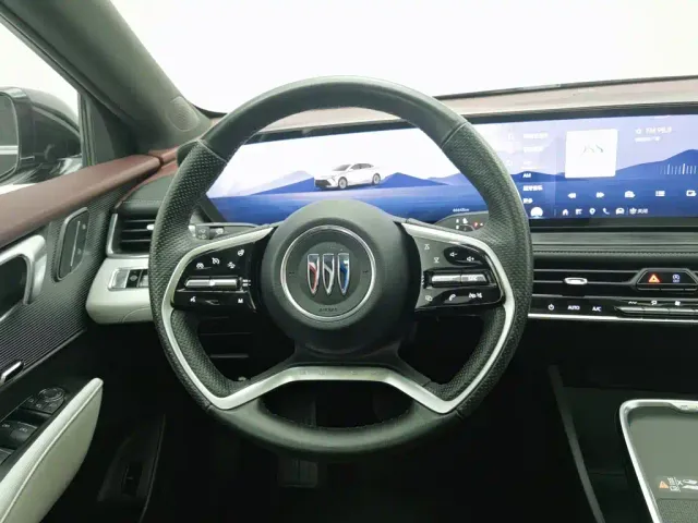 Buick LaCrosse — Фото автомобиля 11
