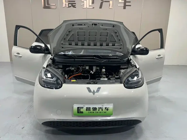 Wuling Bingo — Фото автомобиля 9
