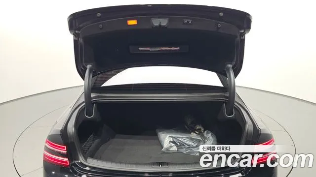 Genesis G80 Бензин 2.5 турбо AWD — Фото автомобиля 29
