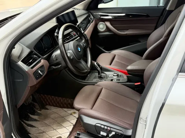 BMW X1 — Фото автомобиля 4