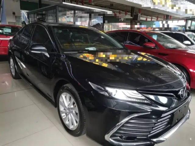 Toyota Camry — Фото автомобиля 3