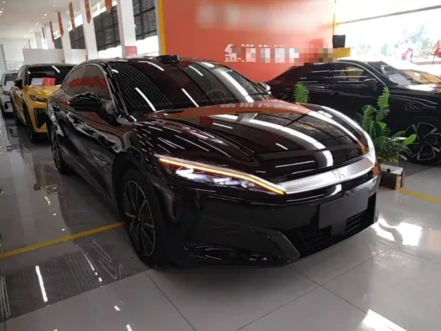 BYD Han L — Фото автомобиля 3