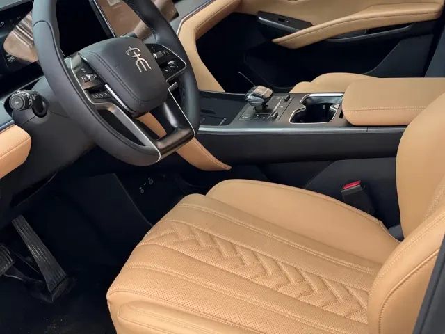 BYD Song L DM-i — Фото автомобиля 5