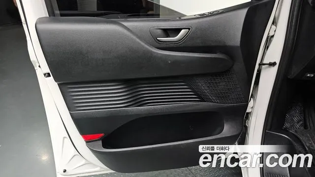 Hyundai Staria Staria L3.5 Карго 5 мест — Фото автомобиля 21