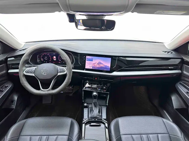 Volkswagen Passat — Фото автомобиля 13