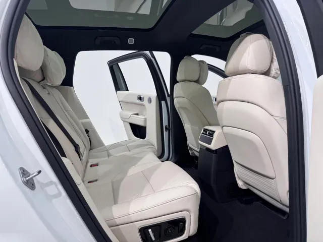 Li Auto Li Auto L7 2025 Max Smart Renewal Edition — Фото автомобиля 9