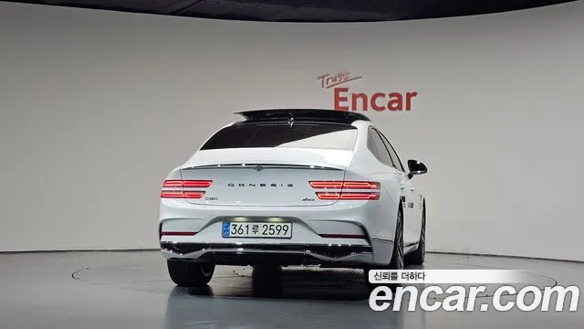 Genesis G80 RG3 — Фото автомобиля 4