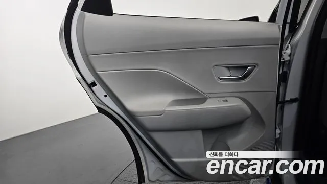 Hyundai Kona — Фото автомобиля 14