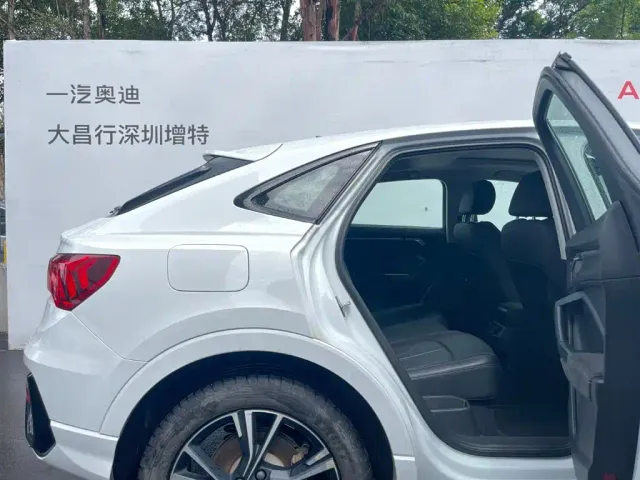 Audi Q3 Sportback — Фото автомобиля 14