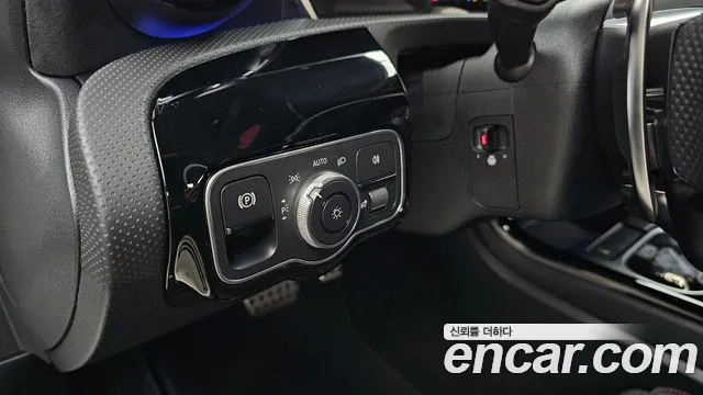 Mercedes-Benz A-Class — Фото автомобиля 20