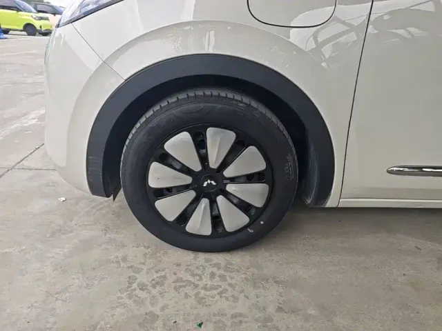 Wuling Bingo — Фото автомобиля 22