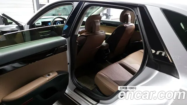 Hyundai Grandeur — Фото автомобиля 11