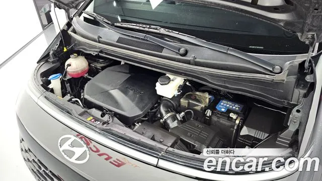 Hyundai Staria — Фото автомобиля 5
