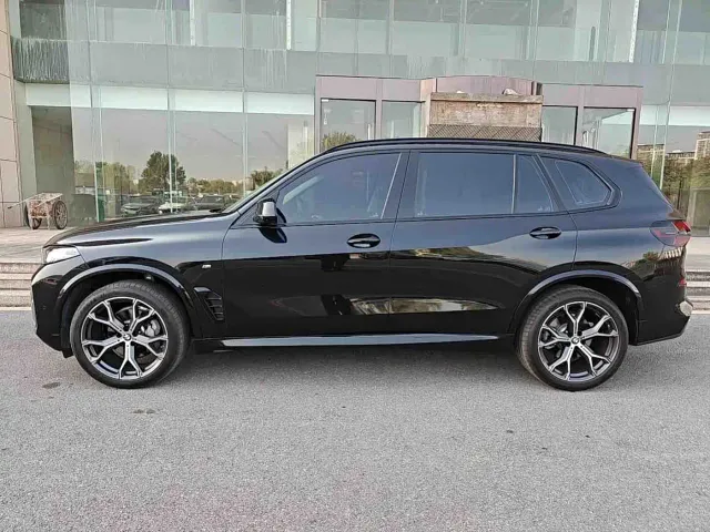 BMW X5 — Фото автомобиля 5