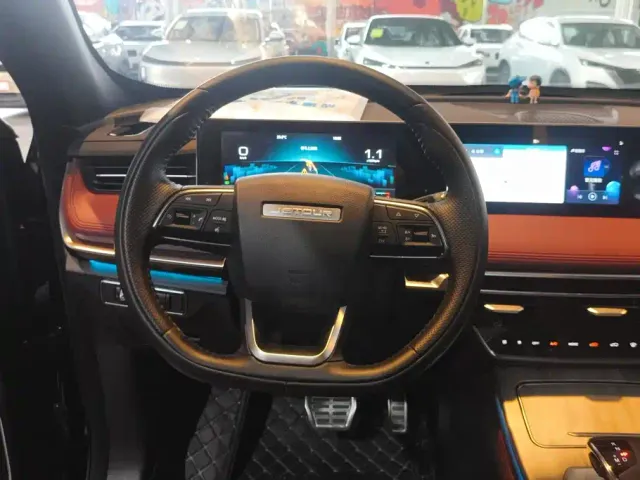 Jetour X70 Plus — Фото автомобиля 15