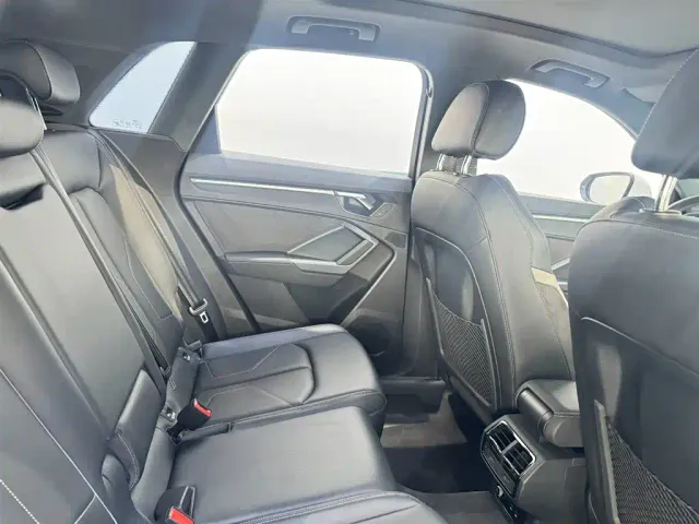 Audi Q3 — Фото автомобиля 8