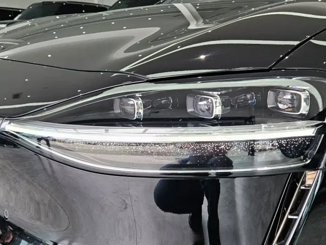 Stelato S9 — Фото автомобиля 16