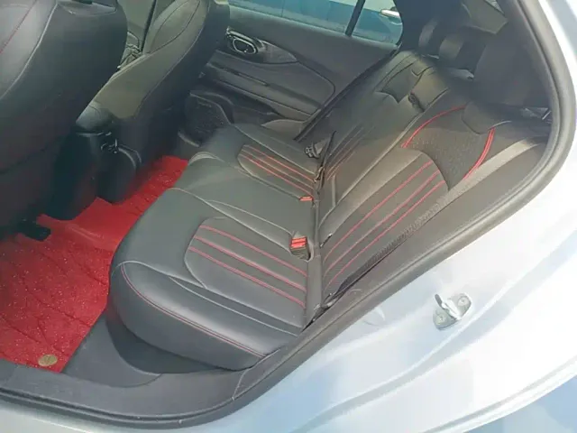 GAC Trumpchi Emkoo — Фото автомобиля 16