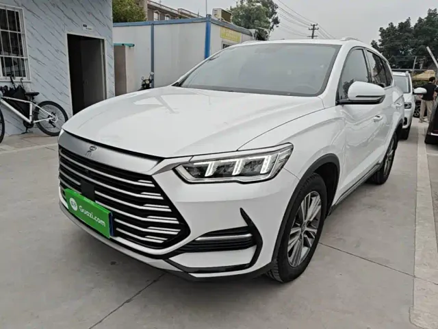 Фотография автомобиля — BYD Song Pro