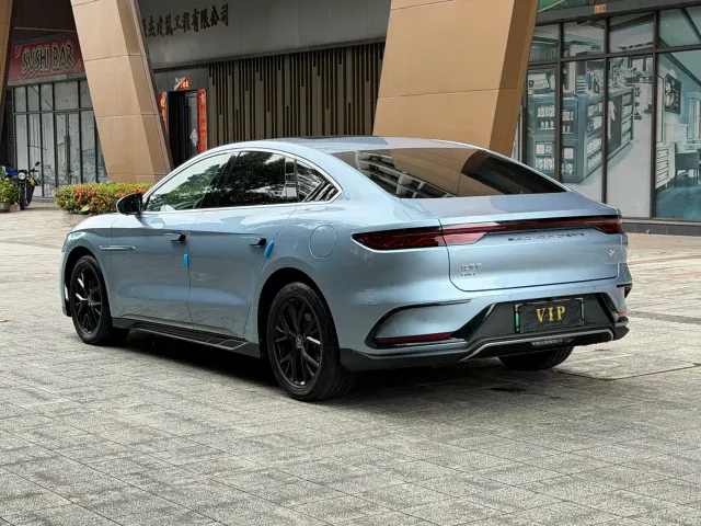 BYD Han — Фото автомобиля 16