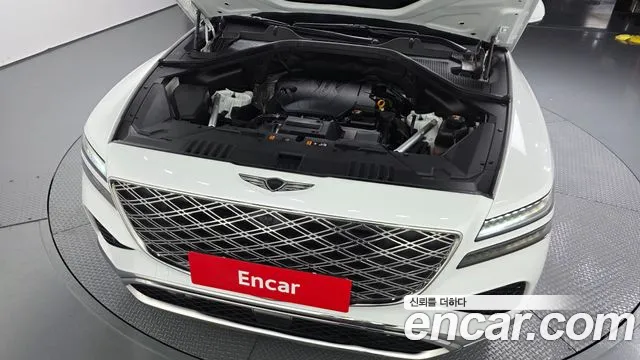 Genesis GV80 — Фото автомобиля 9