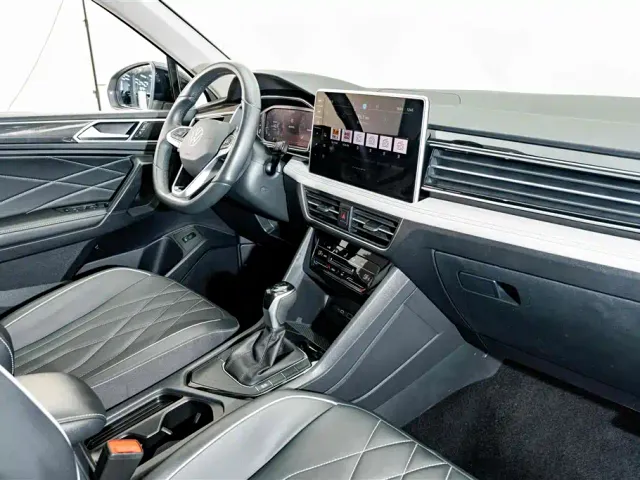 Volkswagen Tiguan L — Фото автомобиля 17