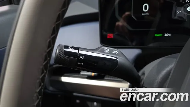 Kia EV3 — Фото автомобиля 25