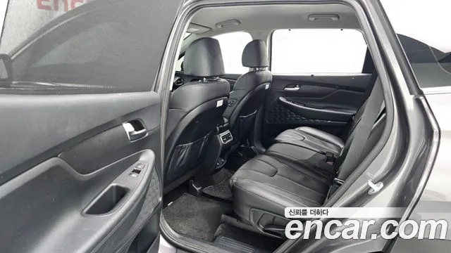 Hyundai Santa Fe Santa Fe (New) — Фото автомобиля 18