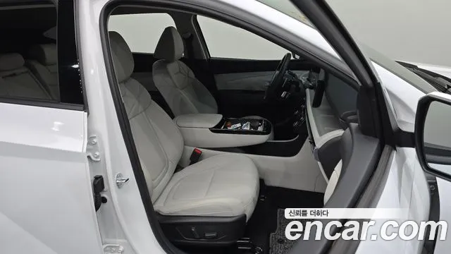 Hyundai Tucson NX4 — Фото автомобиля 16