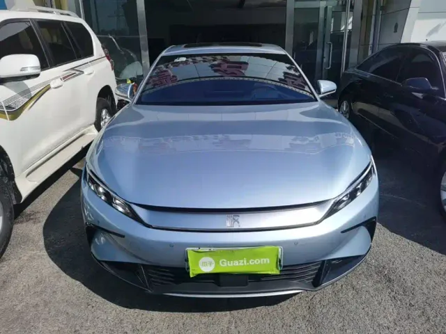 BYD Han 2023 EV Champion Edition 610KM AWD Flagship — Фото автомобиля 2