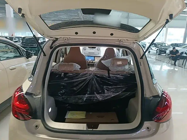 Wuling Bingo — Фото автомобиля 18