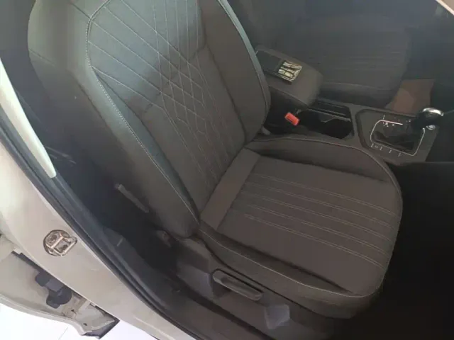 Volkswagen Tiguan L — Фото автомобиля 24