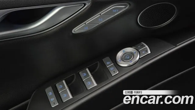Genesis G80 Бензин 3.5 турбо AWD — Фото автомобиля 24