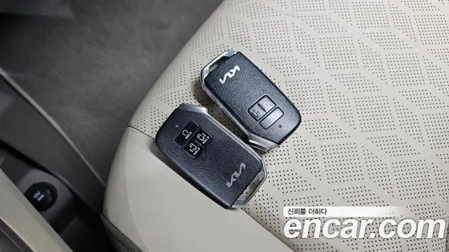 Kia Canival Carnival 4 поколение Бензин 9 мест Prestige — Фото автомобиля 15