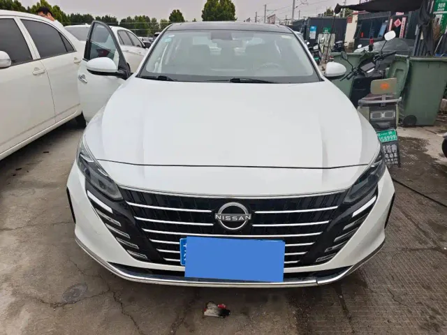 Nissan Teana — Фото автомобиля 2