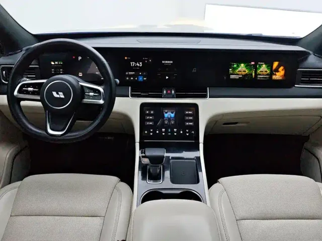 Li Auto ONE — Фото автомобиля 12