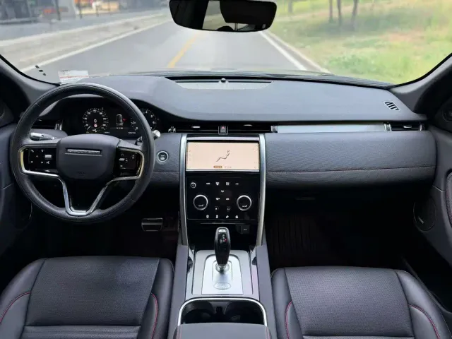 Land Rover Discovery Sport — Фото автомобиля 6