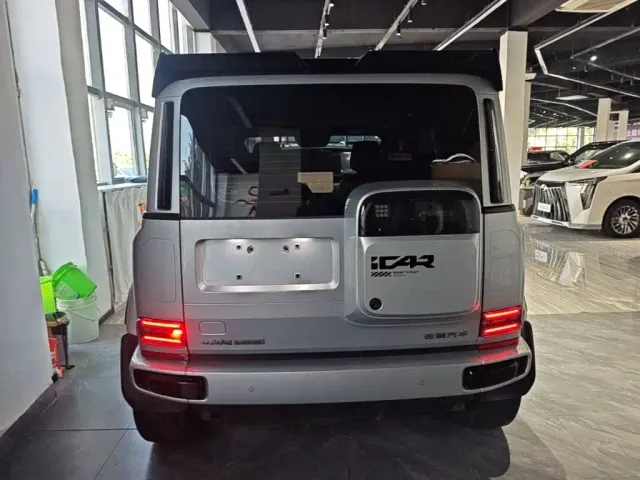 iCAR V23 — Фото автомобиля 5