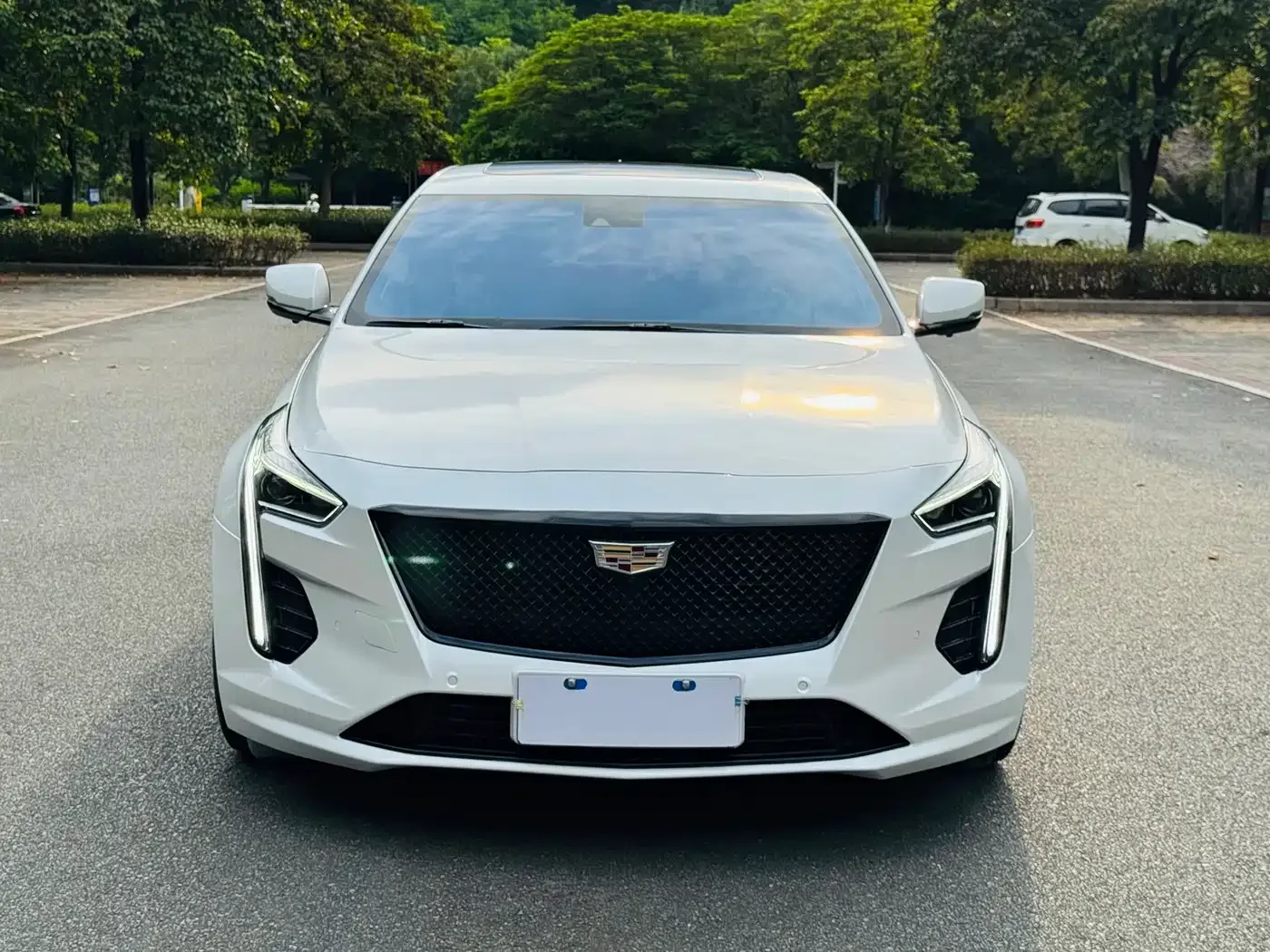 Cadillac Cadillac CT6 2022 28T Luxury — Фото автомобиля 2