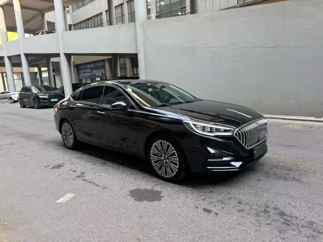 Hongqi H5 — Фото автомобиля 3