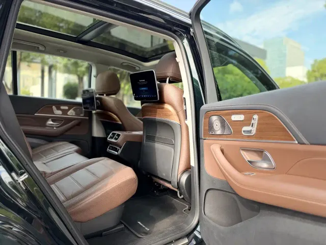 Mercedes-Benz GLS-Class — Фото автомобиля 14